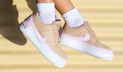 nike air force 1 jester trainers in beige and pink